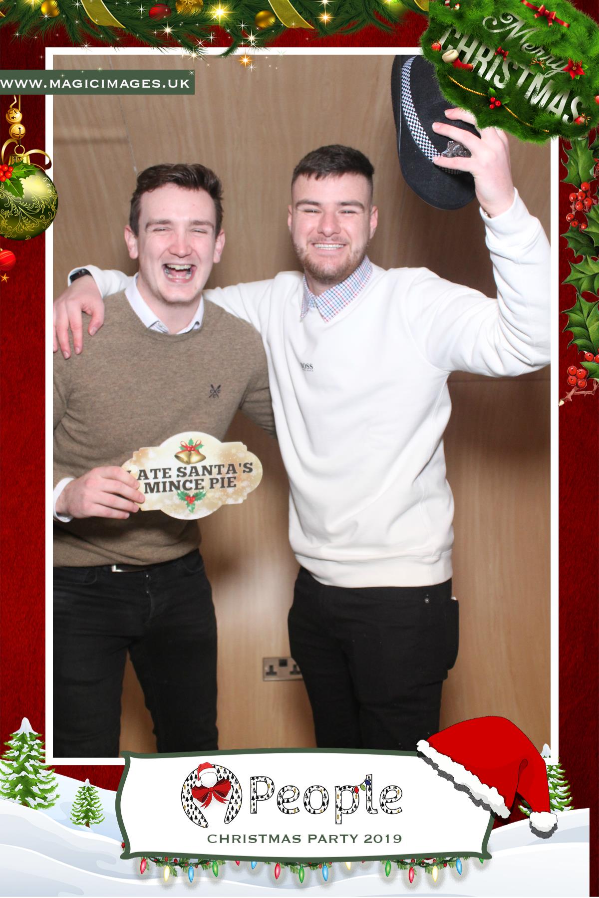 People Christmas Party 2019 | View more photos from the event at gallery.magicimages.uk/u/MagicImages/People-Christmas-Party-2019
